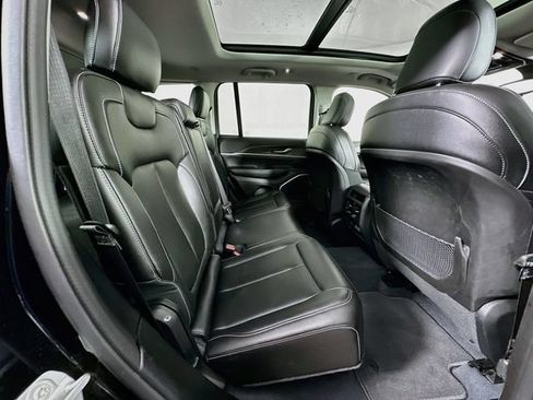 Used 2023 Jeep Grand Cherokee 4WD 4xe image 26