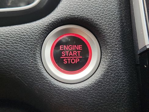 Used 2017 Honda CR-V EX image 19