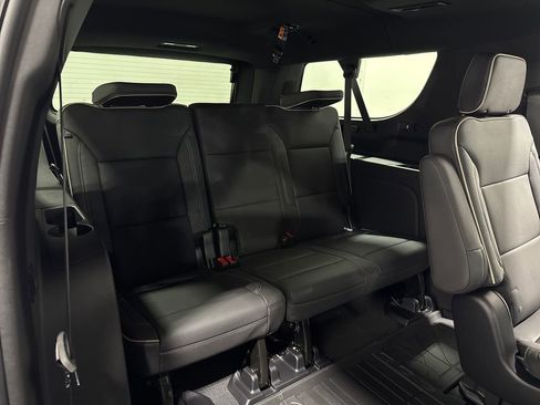 New 2026 Chevrolet Suburban Premier AWD/4WD image 34
