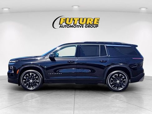 Used 2026 Chevrolet Traverse LT w/ Sun and Wheel Package AWD/4WD image 7