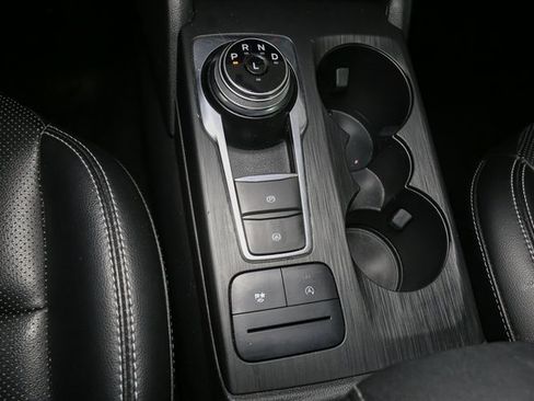 Used 2020 Ford Escape SEL image 29