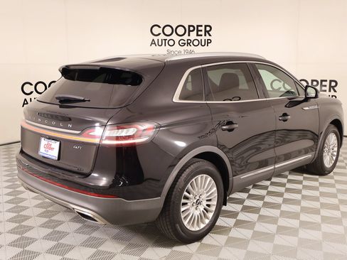 Used 2020 Lincoln Nautilus FWD image 19