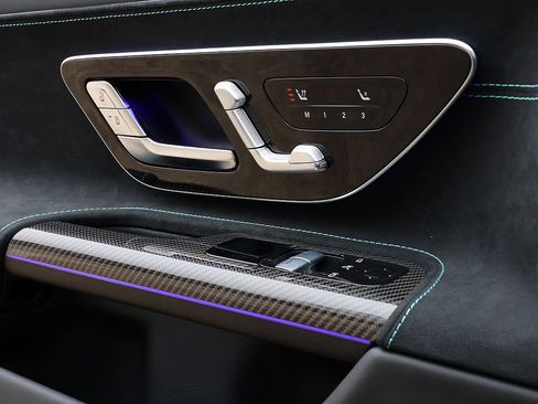 Used 2025 Mercedes-Benz AMG GT 63 image 66