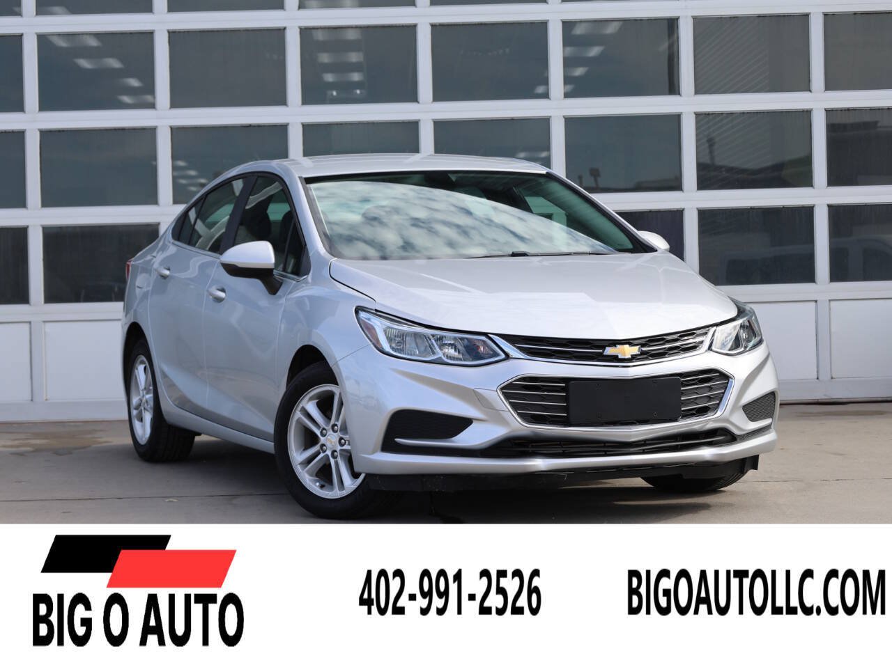 Used 2018 Chevrolet Cruze LT w/ Convenience Package FWD image 1