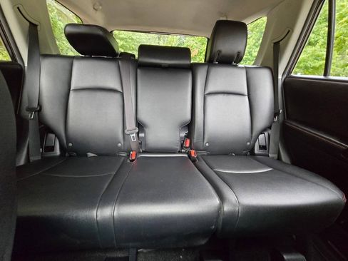 Used 2015 Toyota 4Runner Trail Premium AWD/4WD image 19