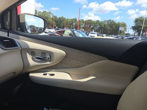 Certified 2024 Nissan Murano SL AWD/4WD image 24