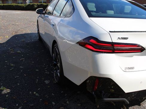 New 2026 BMW 530i xDrive 530i xDrive w/ M Sport Package image 44