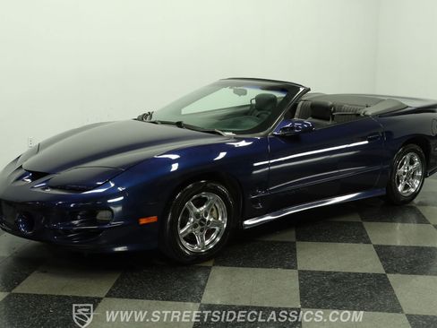 Used 2001 Pontiac Firebird Trans Am RWD image 6