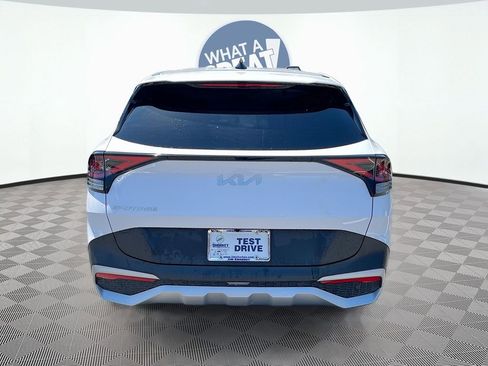 Certified 2025 Kia Sportage EX FWD image 7