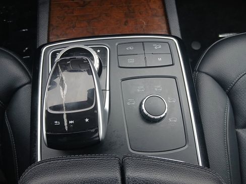 Used 2018 Mercedes-Benz GLS 450 4MATIC image 5