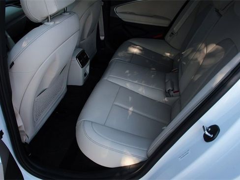 New 2026 Genesis G70 2.5T image 16