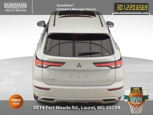 Used 2024 Mitsubishi Outlander SE Black Edition image 12