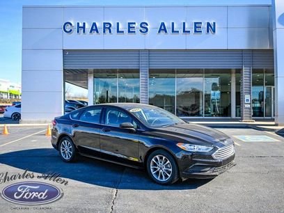Used 2017 Ford Fusion SE w/ Fusion SE Technology Package