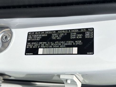 Used 2024 Volvo XC90 B6 Ultimate w/ Protection Package Premier AWD/4WD image 18