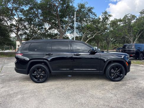 Certified 2023 Jeep Grand Cherokee L Laredo RWD image 2
