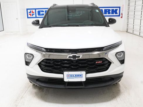 New 2026 Chevrolet TrailBlazer RS w/ Convenience Package FWD image 2
