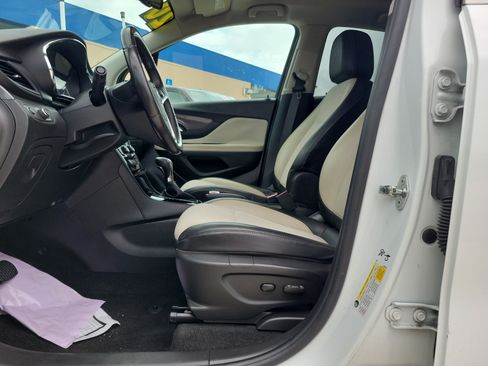 Used 2020 Buick Encore Preferred FWD image 10