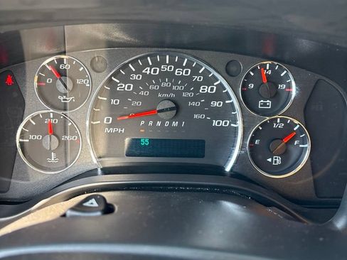 Used 2021 Chevrolet Express 3500 w/ Power Convenience Package RWD image 15