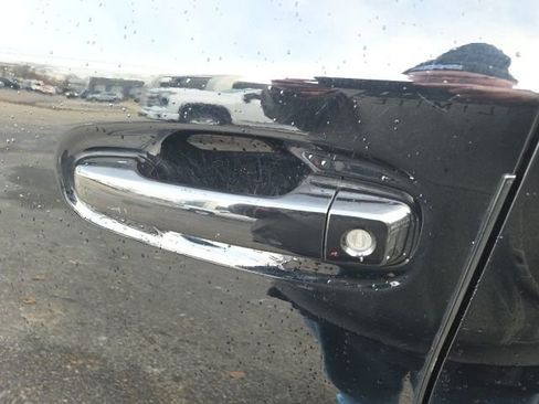 Used 2019 Toyota 4Runner TRD Off-Road image 18