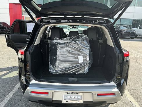 Certified 2023 Nissan Rogue SL w/ SL Premium Package image 29