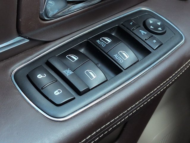 Used 2017 RAM 1500 Laramie Longhorn RWD image 27