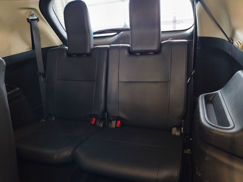 Used 2019 Mitsubishi Outlander ES image 25