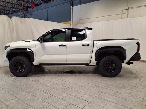 New 2026 Toyota Tacoma TRD Pro AWD/4WD image 6