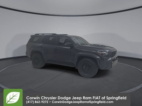 Used 2025 Toyota 4Runner TRD Sport Premium w/ Tow Technology Package AWD/4WD image 2