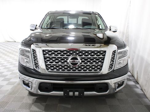Used 2018 Nissan Titan SL RWD image 28