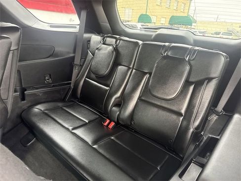 Used 2020 Ford Explorer ST w/ ST Street Pack image 24