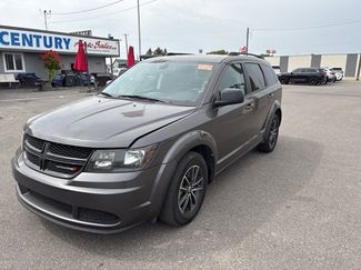 Used 2018 Dodge Journey SE w/ Connectivity Group image 1