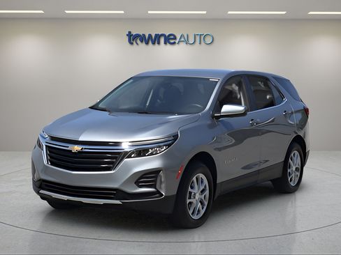 Used 2024 Chevrolet Equinox LT w/ LPO, Floor Liner Package AWD/4WD image 1