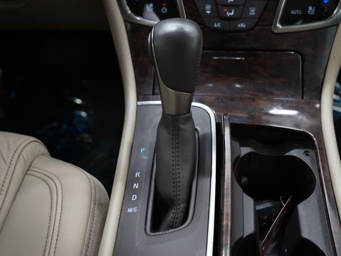 Used 2015 Buick LaCrosse Premium w/ Driver Confidence Package #1 FWD image 18