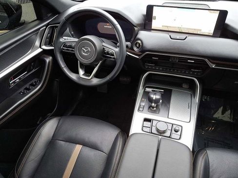 Used 2024 MAZDA CX-90 3.3 Turbo w/ Premium Plus Pkg image 10