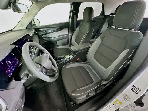 Used 2024 Chevrolet TrailBlazer LT image 13