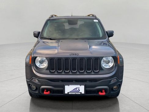 Used 2018 Jeep Renegade Trailhawk w/ Safety & Security Group AWD/4WD image 3