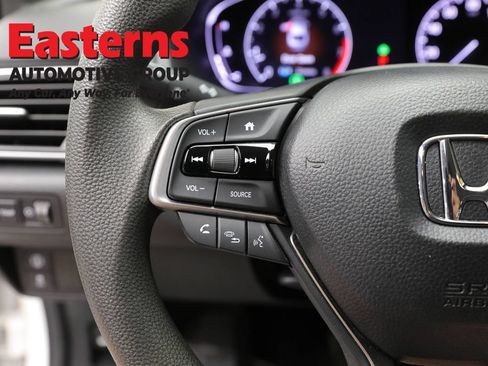 Used 2020 Honda Accord LX image 14