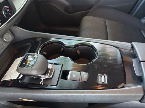 New 2026 Nissan Rogue SV image 27