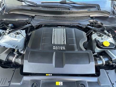 Used 2014 Land Rover Range Rover Long Wheelbase Autobiography image 33