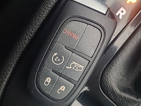 Used 2021 Jeep Cherokee Limited w/ Trailer Tow Group image 26