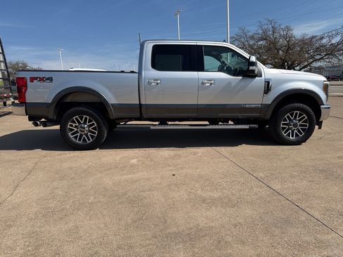Used 2019 Ford F250 Lariat w/ Lariat Value Package image 8