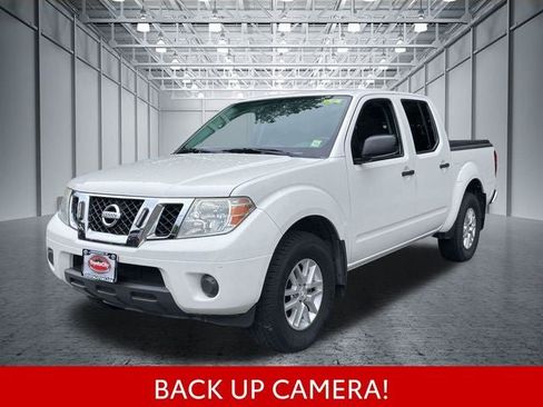 Used 2021 Nissan Frontier SV RWD image 4