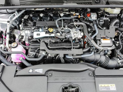 New 2026 Toyota Prius LE image 13