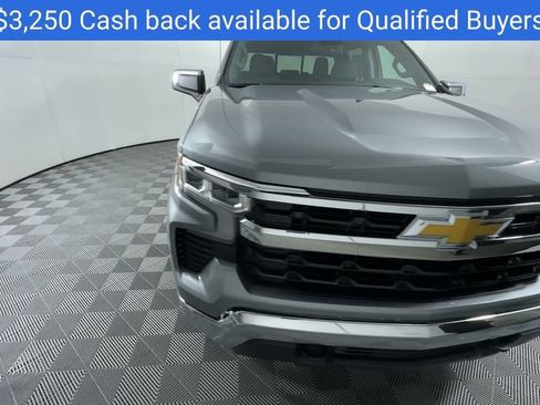 New 2026 Chevrolet Silverado 1500 LT image 2
