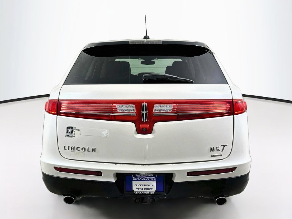 Used 2014 Lincoln MKT AWD w/ Equipment Group 201A image 15