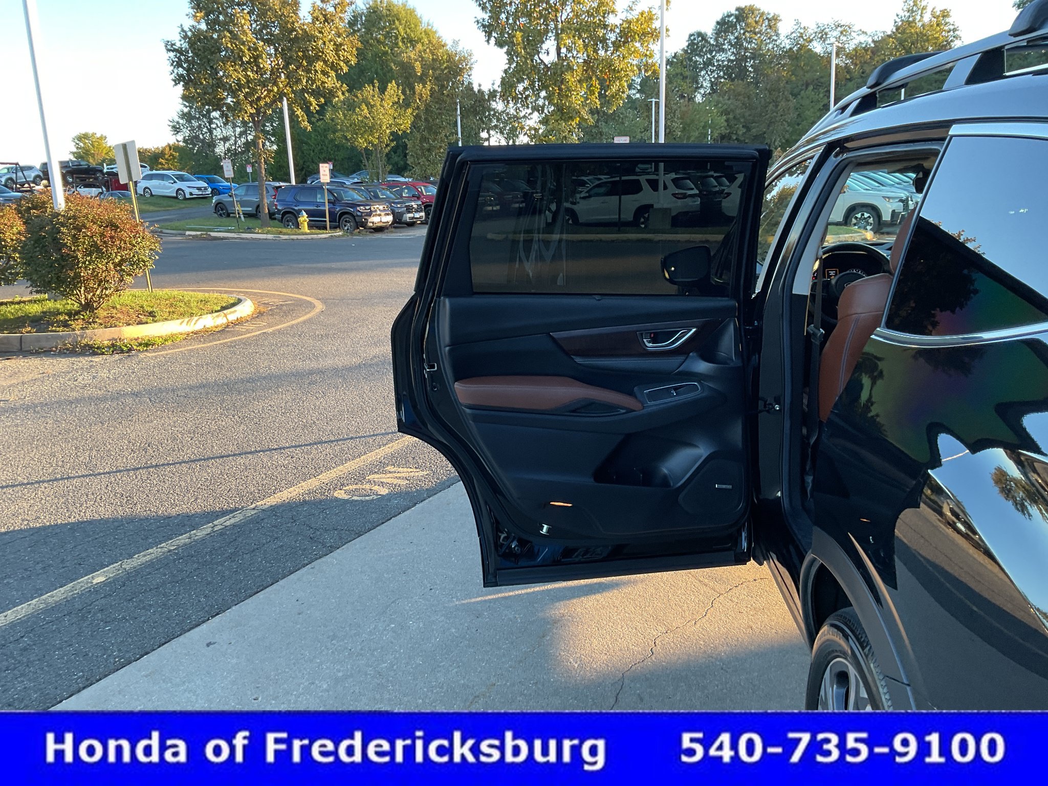 Used 2025 Subaru Ascent Touring AWD/4WD image 16