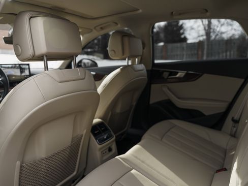 Used 2023 Audi A4 2.0T Premium Plus w/ Premium Plus Package image 25