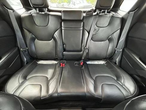 Certified 2019 Jeep Cherokee Limited FWD image 13
