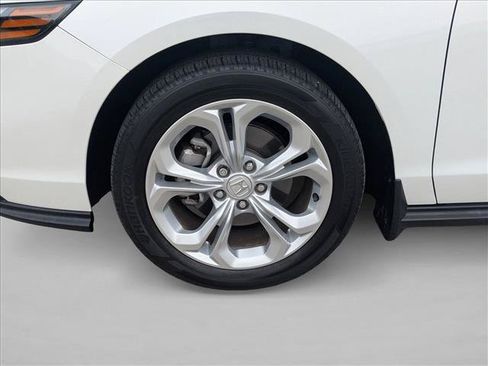Used 2023 Honda Accord LX image 22