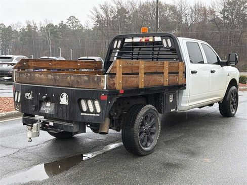 Used 2024 RAM 2500 Tradesman w/ Chrome Appearance Group image 5